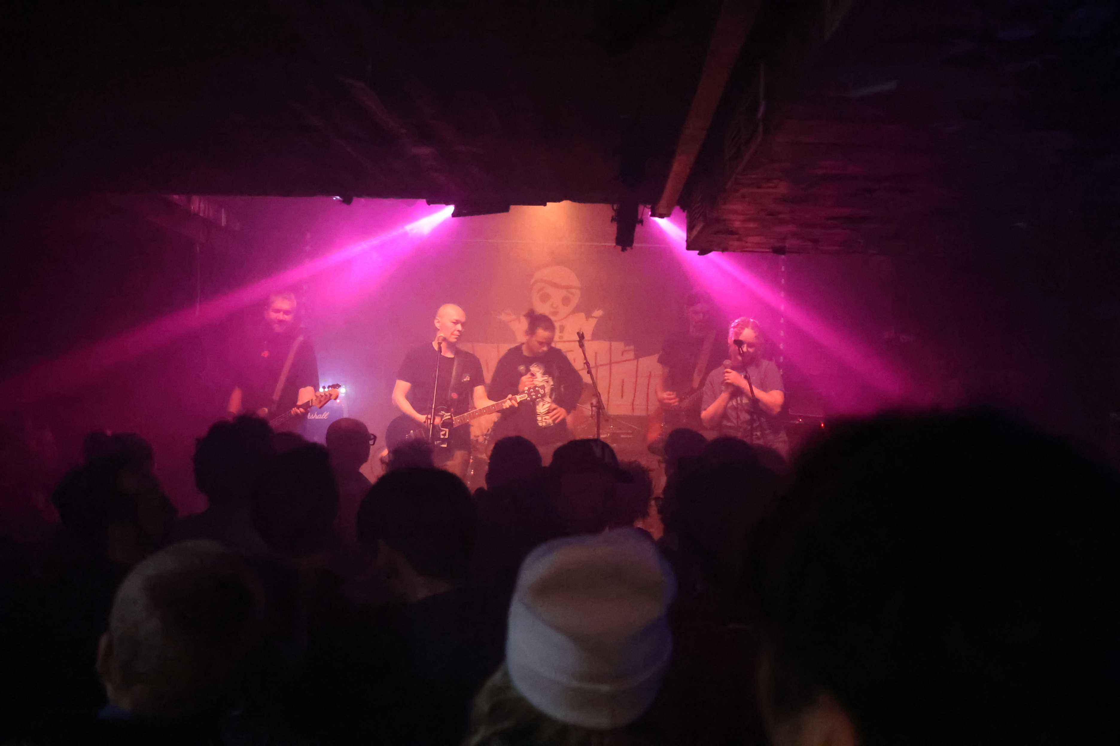 Constant Confusion Live – B72 Wien